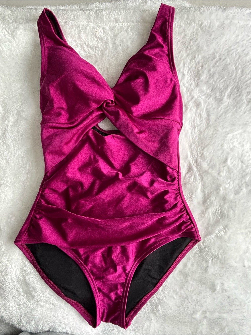 Dkny Women's One-Piece Swimsuit in Fuchsia Twist Front